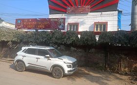 Hotel The Singh Celebration Guest House